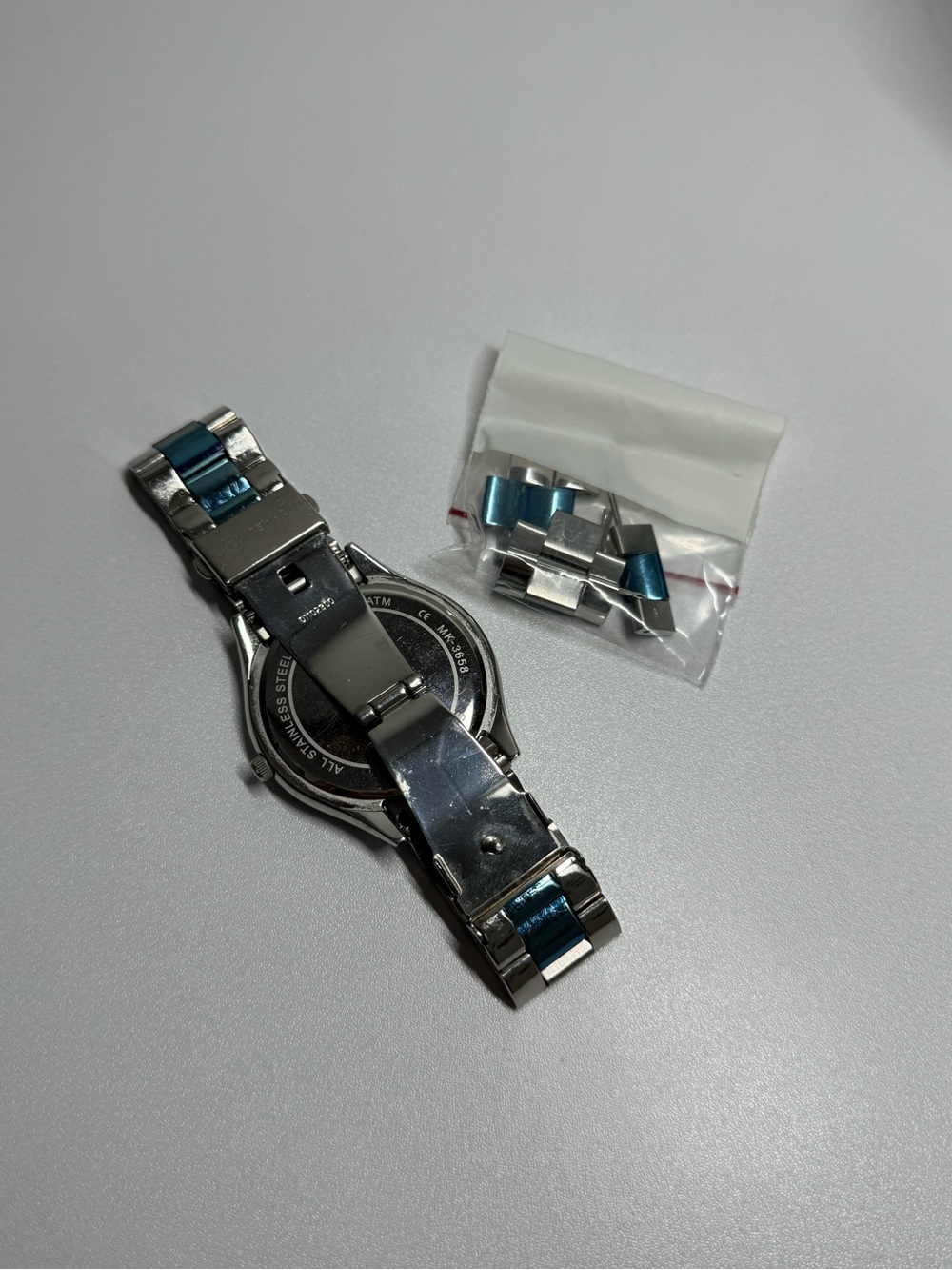 Michael Kors Silver-Tone with Blue strip Minimalist Watch - Picture 4 of 11